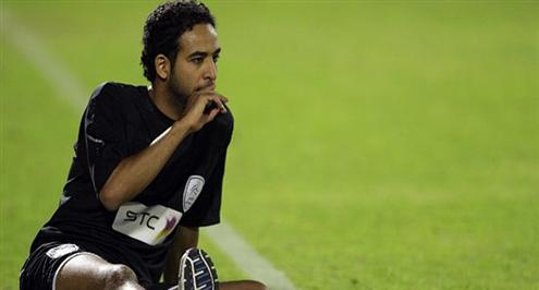 رسمياً بالصورة.. عبده عطيف ينضم للشباب لمدة عامين